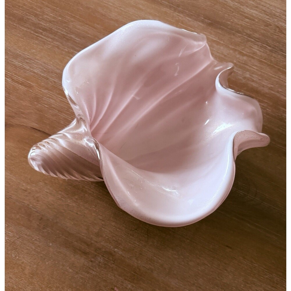 Vintage pink opaline Murano Italy glass shell bowl gold speckles ribbed art